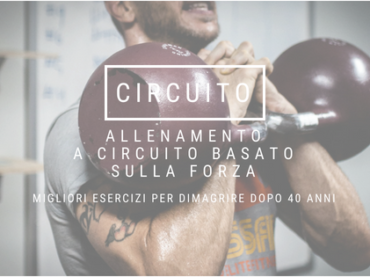 IL TERZO DEI 5 MIGLIORI ESERCIZI PER DIMAGRIRE PER UOMINI DOPO I 40 ANNI
